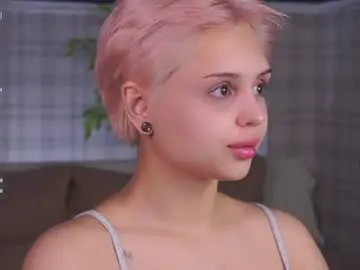 Chaturbate Nude Webcam of emma_bro0kss