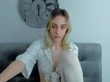 Chaturbate Adult Webcam of milaglow