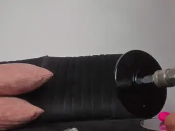 Chaturbate Watch Live Sex Cams of dayra_angels