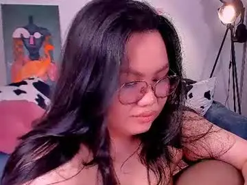 Chaturbate Live Sex Cam of kyliewebster