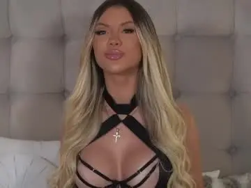 Chaturbate Free Live Porn of ivyrubens