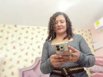 Chaturbate Live Porn of crystal_watson0