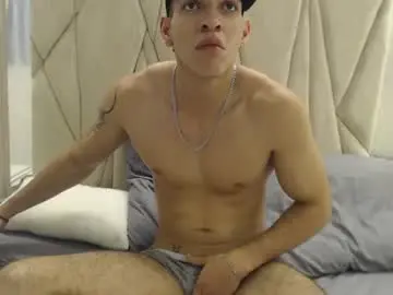Chaturbate Watch Live Sex Cams of adrien_monteiro