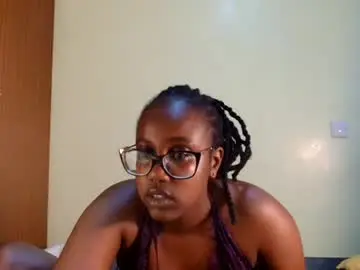 Chaturbate Live Porn of elowen655796