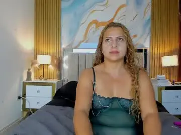 Chaturbate Free Live Porn of maryleen_hot