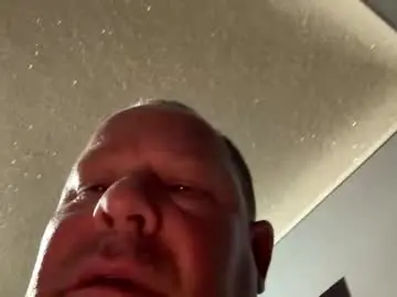 Chaturbate Free Porn Cam of icanmakeyousquirt69