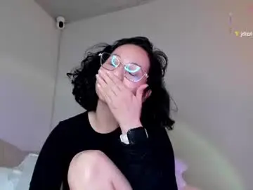 Chaturbate Free Porn Cam of anyi_1