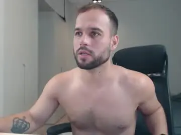 Chaturbate Live Sex Cam of sandro_best