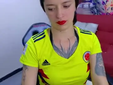 Chaturbate Live Porn of lucia_evans21