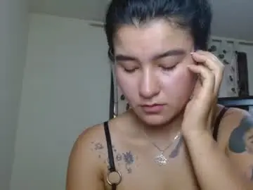 Chaturbate Live Sex Cam of trebol_4