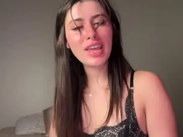 Chaturbate Live Sex Cam of lylagray