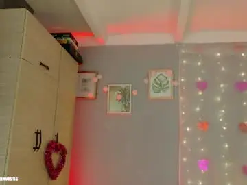 Chaturbate Live Sex of yourrmuse_