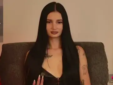 Chaturbate Adult Webcam of sky011fall