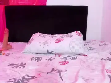 Chaturbate Live Sex Cam of serena_william1