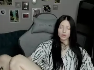 Chaturbate Live Sex Cam of dianarayy