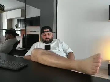 Chaturbate Live Porn of dravenpeak