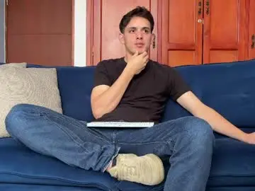 Chaturbate Free Live Porn of liam_enzho