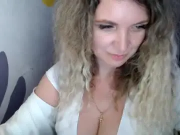 Chaturbate Best live sex cam show of luxdonna