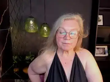 Chaturbate Live Sex Cam of natalicloud