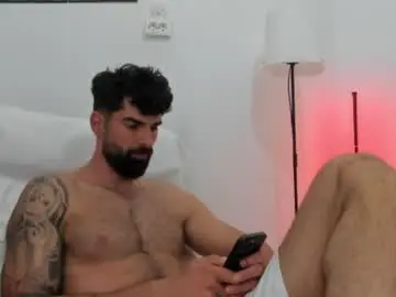 Chaturbate Live Sex Cam of cuteeboy