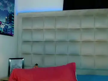 Chaturbate Live Sex Cam of monic_harp
