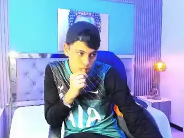 Chaturbate Free Porn Cam of ethanx18