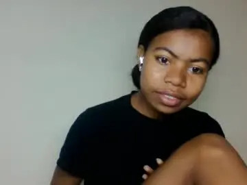 Chaturbate Live Porn of yannick_01