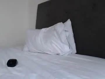 Chaturbate Live Sex Cam of iam_colt