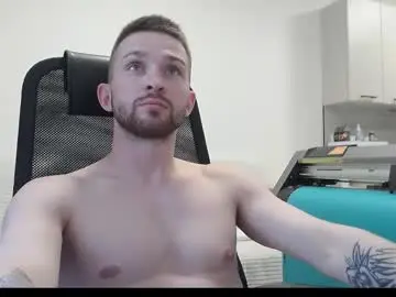 Chaturbate Sex Chat of marselle_looker