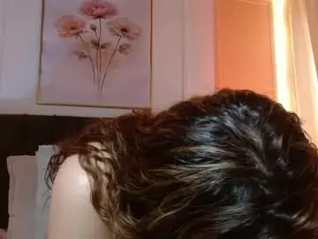 Chaturbate Free Porn Cam of rose_thompson1