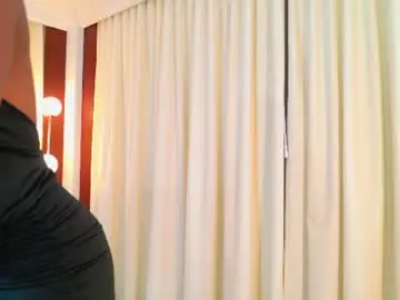 Chaturbate Live Sex Cam of lissetlong69