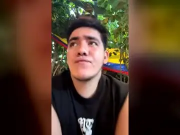 Chaturbate Free Porn Cam of hellmike_