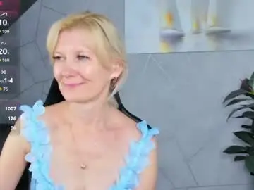 Chaturbate Adult Video Chat of julie_lucasss