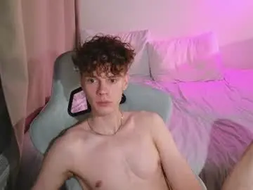 Chaturbate Free Porn Cam of cute_thomas