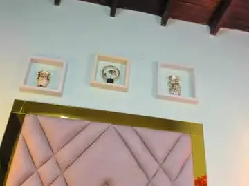 Chaturbate Watch Live Sex Cams of celeste_bunny18
