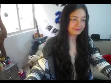 Chaturbate Live Sex Cam of amaia_t