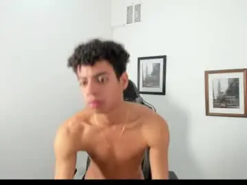 Chaturbate Adult Webcams of alexx_cum18