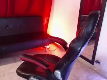 Chaturbate Nude Webcam of maximo_lux