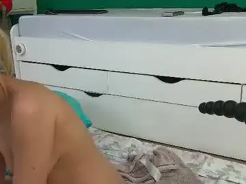Chaturbate Live Sex Cam of missjasminee