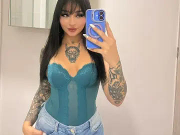 Imlive Nude Webcam of ScarlettWalker_