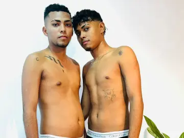 Imlive Adult Video Chat of patrickvsnoah69