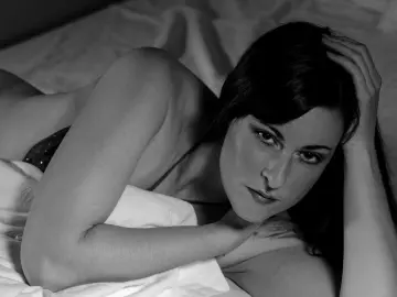 Imlive Live Porn of MsGennyRock