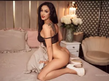 Imlive Watch Live Sex Cams of NicoleKateeePlay