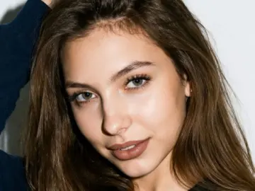 Livejasmin Live Sex of LeannHonnerlaw