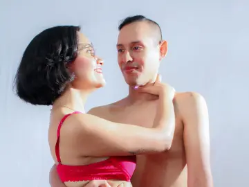 Livejasmin Live Sex of LinaAndmilan