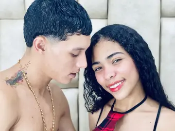 Livejasmin Free Porn Cam of ZafiroAndFlynn