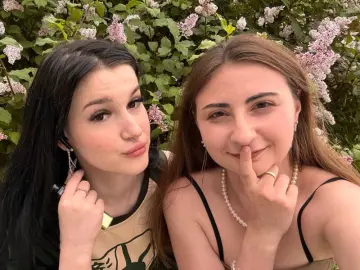Livejasmin Live Porn of AftonAndTomika