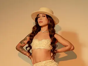 Myfreecams Best live sex cam show of ErikaBenzz