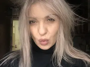 Myfreecams Sex Cam of Dia__moon