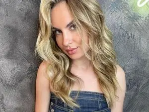 Myfreecams Adult Webcams of Freaky_babes